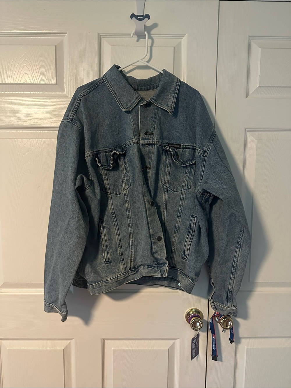 Harley Davidson Men’s XL Denim Jacket with Chapter Patch